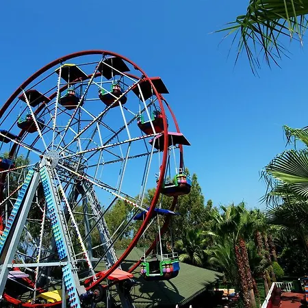 Delphin Deluxe Station touristique Okurcalar